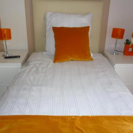 Luxury Orange Paris Disneyland Serris Exterior photo
