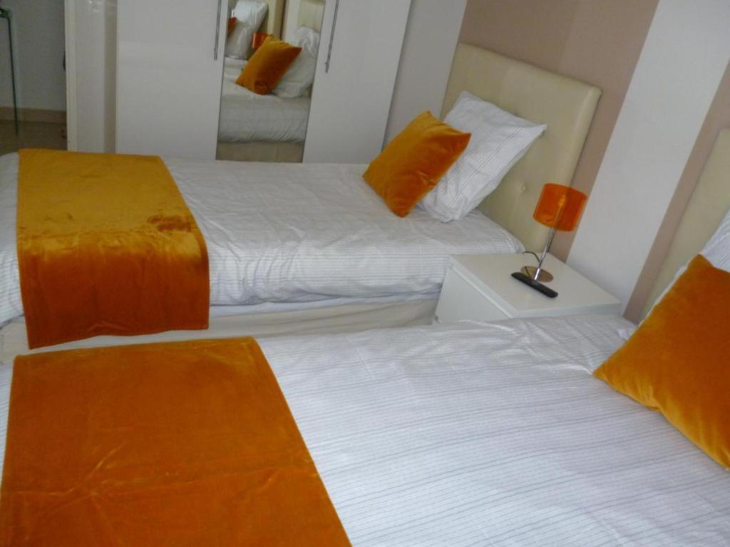 Luxury Orange Paris Disneyland